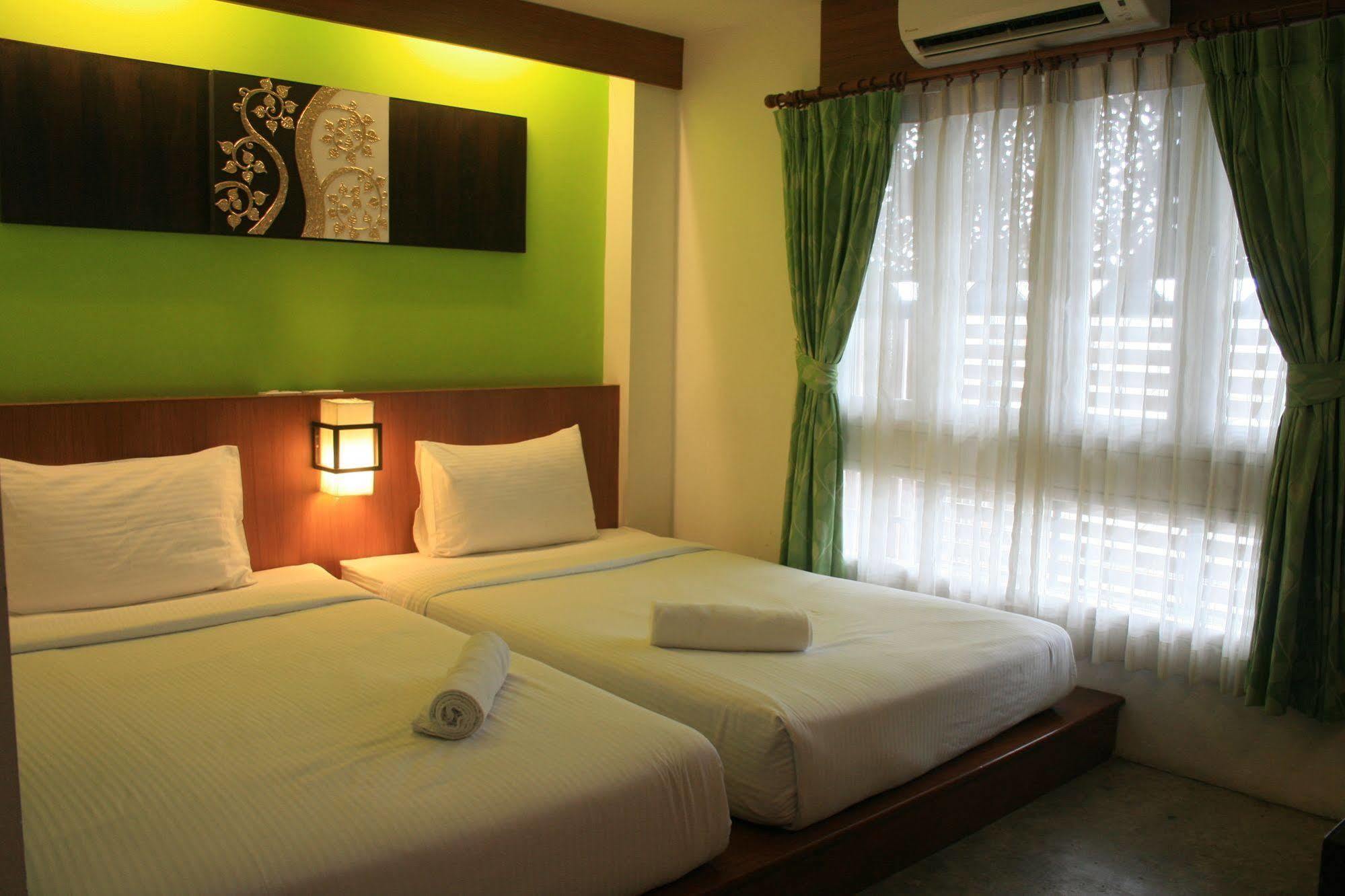 Baan Ing Ping Hotell Chiang Mai Exteriör bild